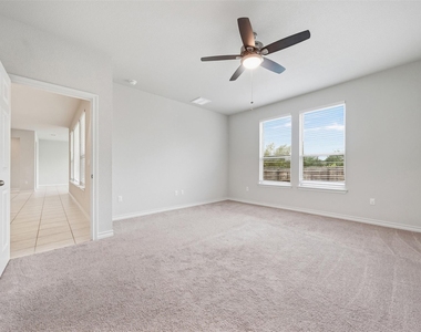 16700 Fresno Cv - Photo Thumbnail 14