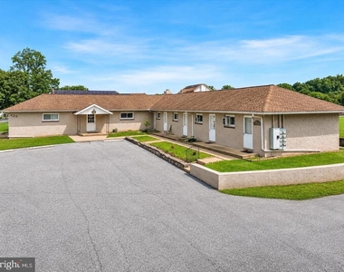 420 London Drive - Photo Thumbnail 8