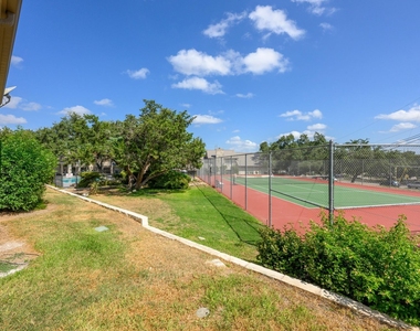 2201 Lakeway Blvd - Photo Thumbnail 27