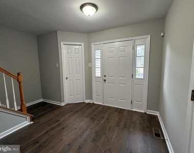 155 Weybridge Drive - Photo Thumbnail 5