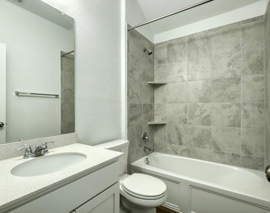 241 Majestic Cedar Ct - Photo Thumbnail 11
