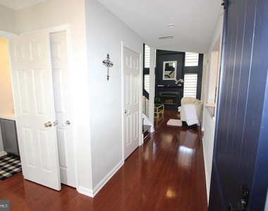 36 Honey Locust Lane - Photo Thumbnail 25