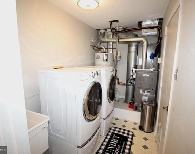 36 Honey Locust Lane - Photo Thumbnail 22
