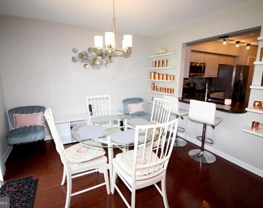 36 Honey Locust Lane - Photo Thumbnail 11