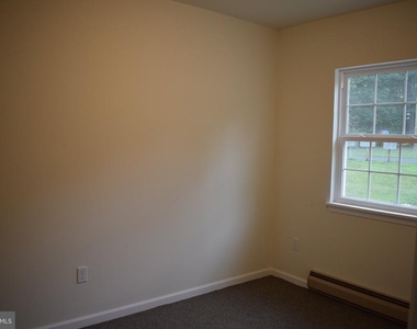 2101 Hill Road - Photo Thumbnail 12