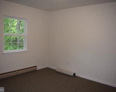 2101 Hill Road - Photo Thumbnail 13