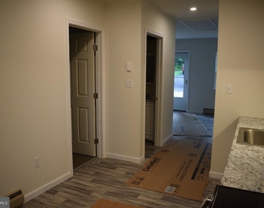 2101 Hill Road - Photo Thumbnail 8