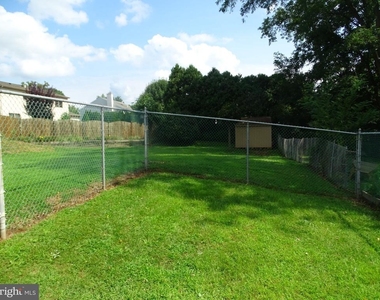 2188 Lisa Drive - Photo Thumbnail 14