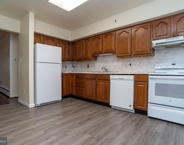 123 Mill Street - Photo Thumbnail 4