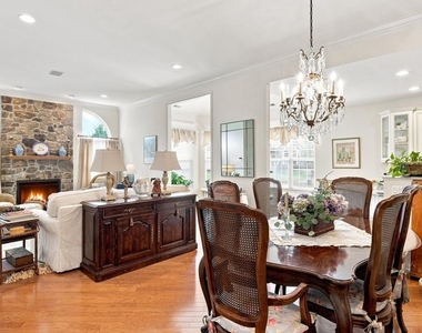 102 Villa Drive - Photo Thumbnail 11