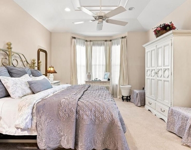 102 Villa Drive - Photo Thumbnail 25