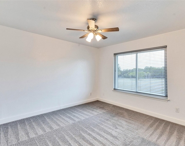 451 County Road 276 Rd - Photo Thumbnail 18