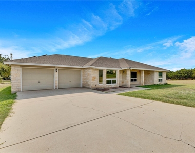 451 County Road 276 Rd - Photo Thumbnail 33