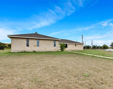 451 County Road 276 Rd - Photo Thumbnail 27