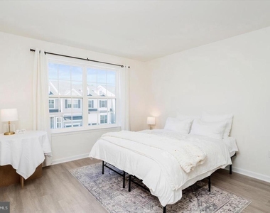 3327 Poplar Place - Photo Thumbnail 16