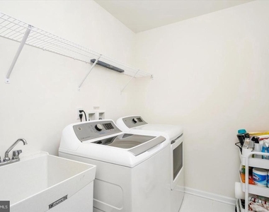 3327 Poplar Place - Photo Thumbnail 20