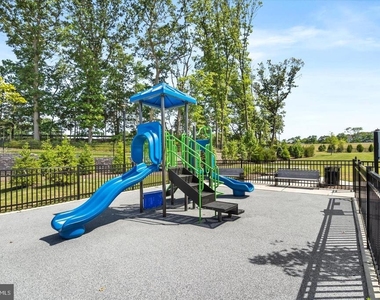 3327 Poplar Place - Photo Thumbnail 30
