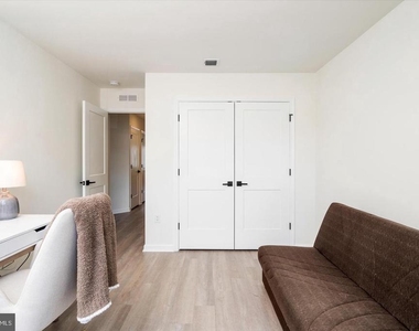 3327 Poplar Place - Photo Thumbnail 19