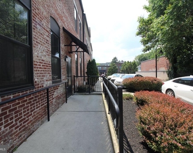 20 Swan Street - Photo Thumbnail 6