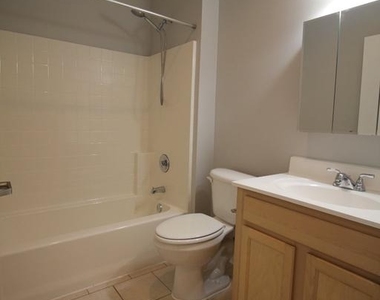 20 Swan Street - Photo Thumbnail 19