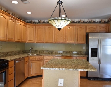 268 Colt Street - Photo Thumbnail 5