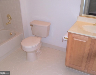 268 Colt Street - Photo Thumbnail 15
