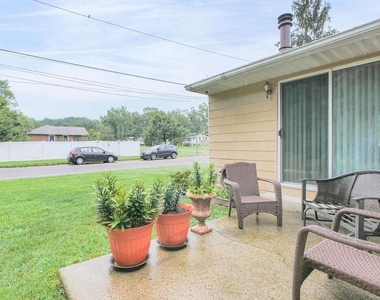 100 Kennedy Boulevard - Photo Thumbnail 29