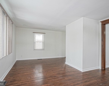 20 E Landing Road - Photo Thumbnail 4