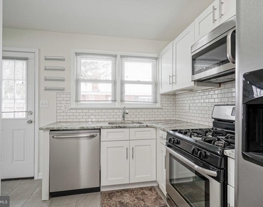 20 E Landing Road - Photo Thumbnail 8