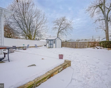 20 E Landing Road - Photo Thumbnail 28