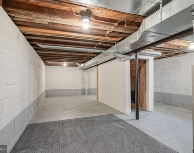 20 E Landing Road - Photo Thumbnail 26