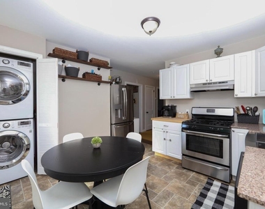 521 5th Avenue - Photo Thumbnail 10