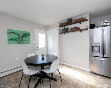 521 5th Avenue - Photo Thumbnail 9