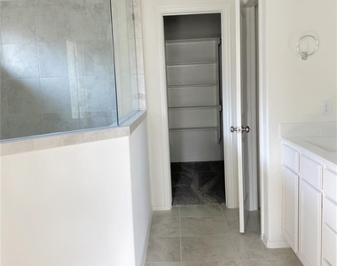 1309 Terrace View Dr - Photo Thumbnail 29