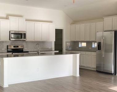 1309 Terrace View Dr - Photo Thumbnail 6