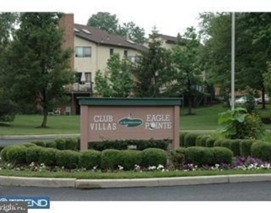 1605 Augusta Circle - Photo Thumbnail 7