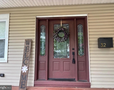 32 Pear Street - Photo Thumbnail 1