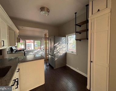 32 Pear Street - Photo Thumbnail 6