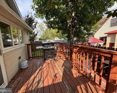 32 Pear Street - Photo Thumbnail 20