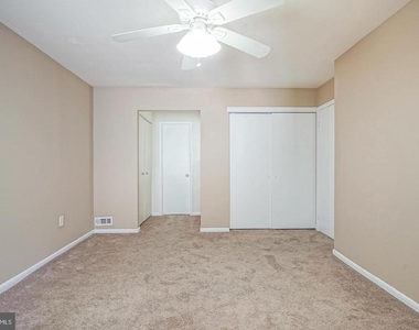 302 Kelly Cove - Photo Thumbnail 19