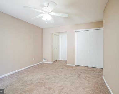 302 Kelly Cove - Photo Thumbnail 18