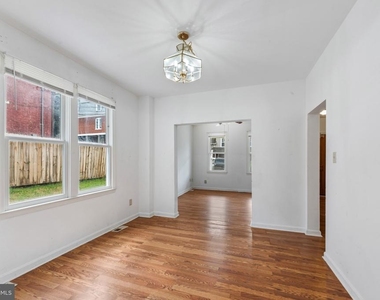 46 N Charles Street - Photo Thumbnail 8