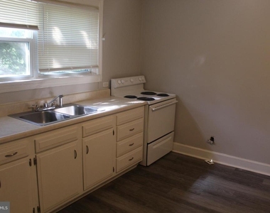 382 S Cleveland Avenue - Photo Thumbnail 8