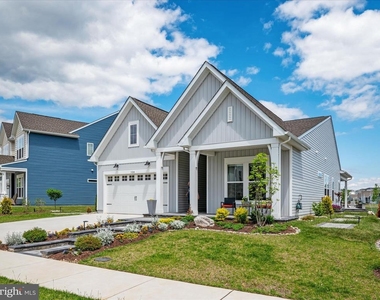 124 Nighthawk Drive - Photo Thumbnail 35