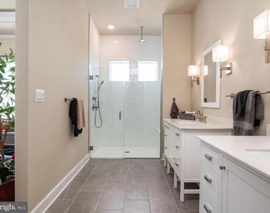 124 Nighthawk Drive - Photo Thumbnail 25