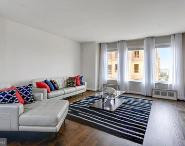 520 Harborview Drive - Photo Thumbnail 11