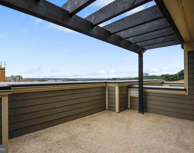 520 Harborview Drive - Photo Thumbnail 26