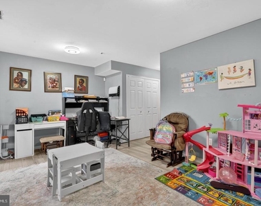 3818 Early Glow Lane - Photo Thumbnail 4