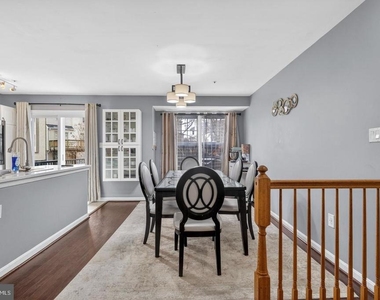 3818 Early Glow Lane - Photo Thumbnail 14