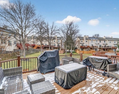 3818 Early Glow Lane - Photo Thumbnail 37